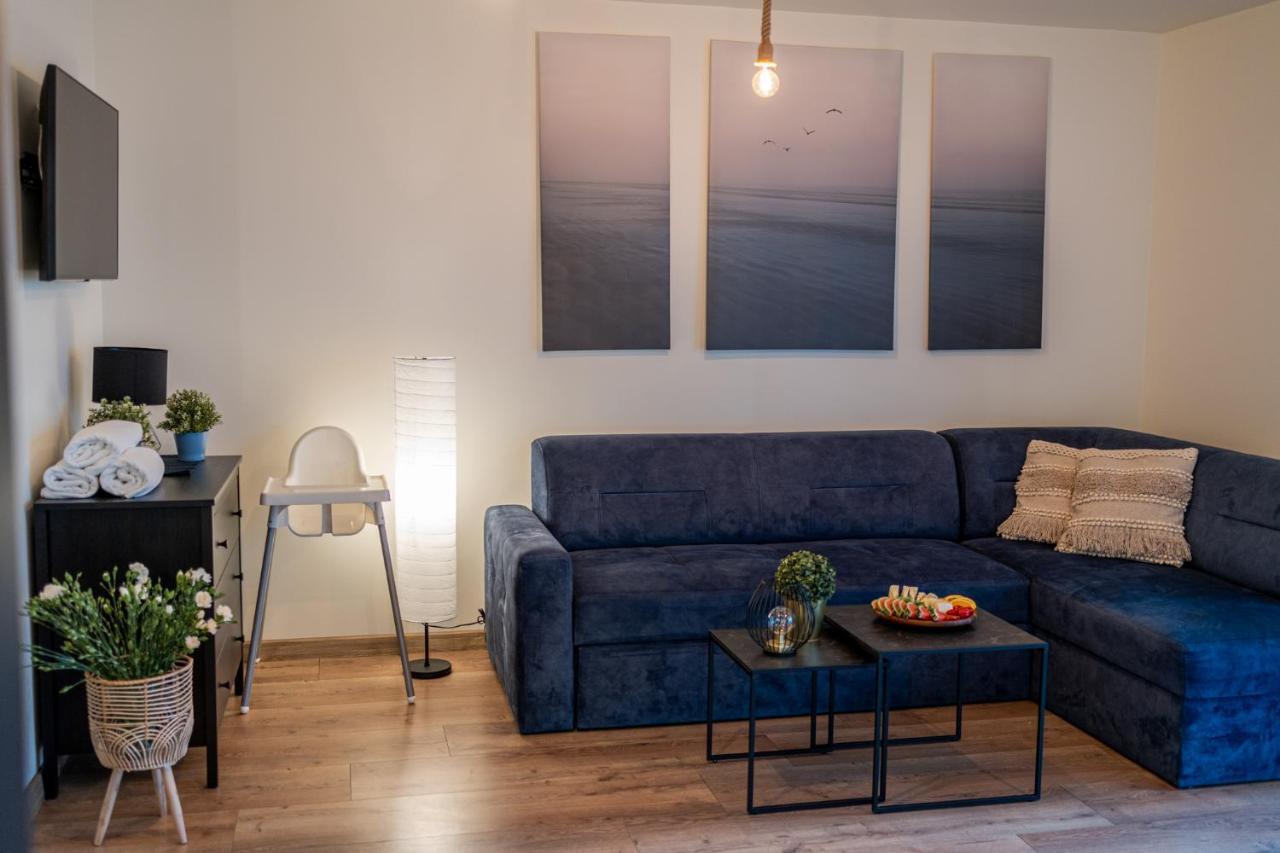 Karwia Marina Apartamenty Exterior foto