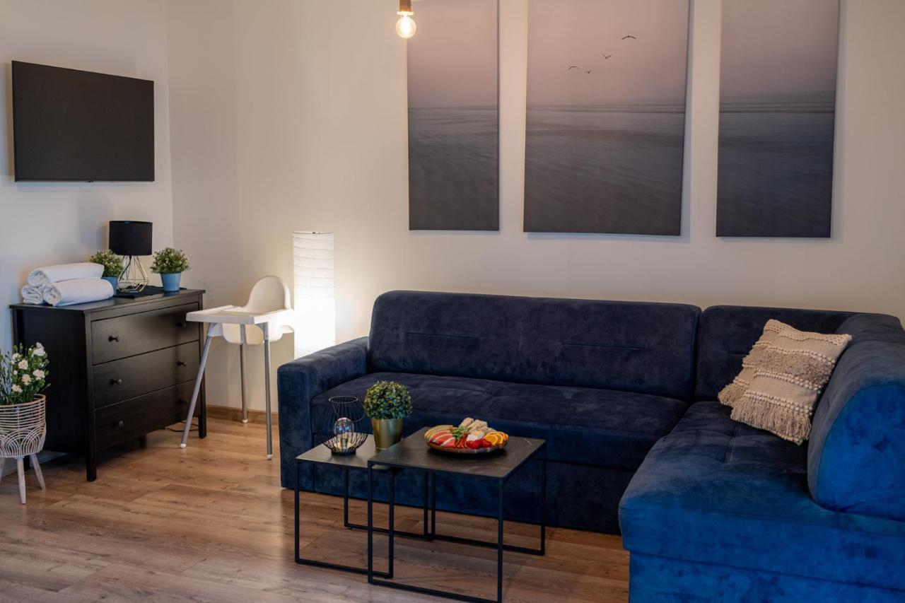 Karwia Marina Apartamenty Exterior foto